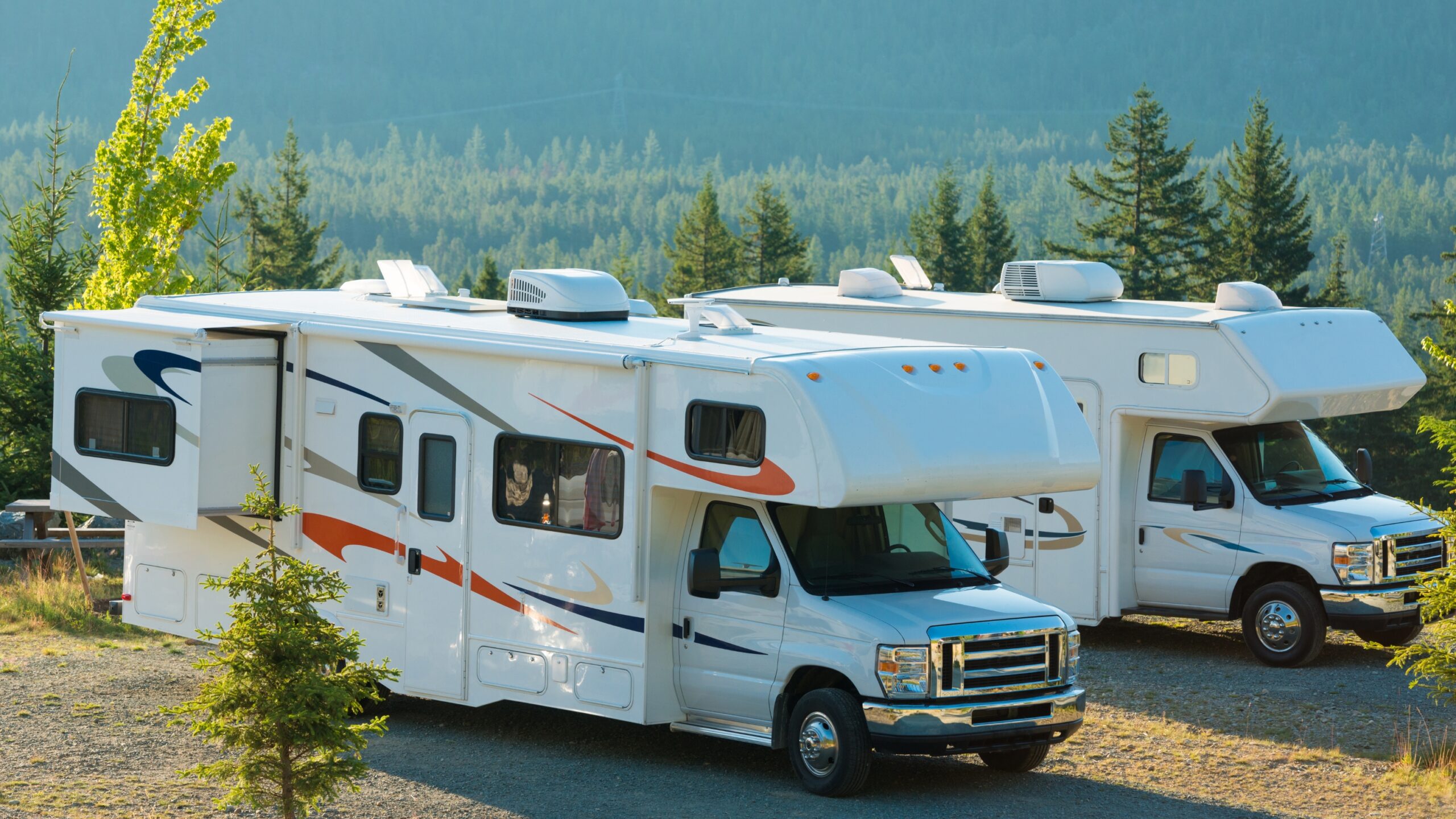 Details about the construction of an RV or camper slide-out