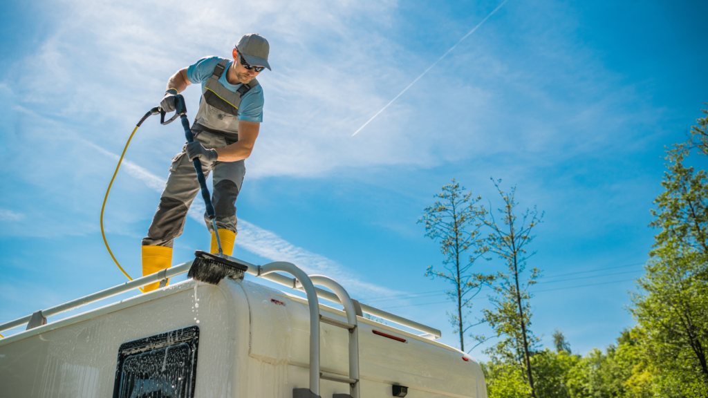 Camper & RV roof types