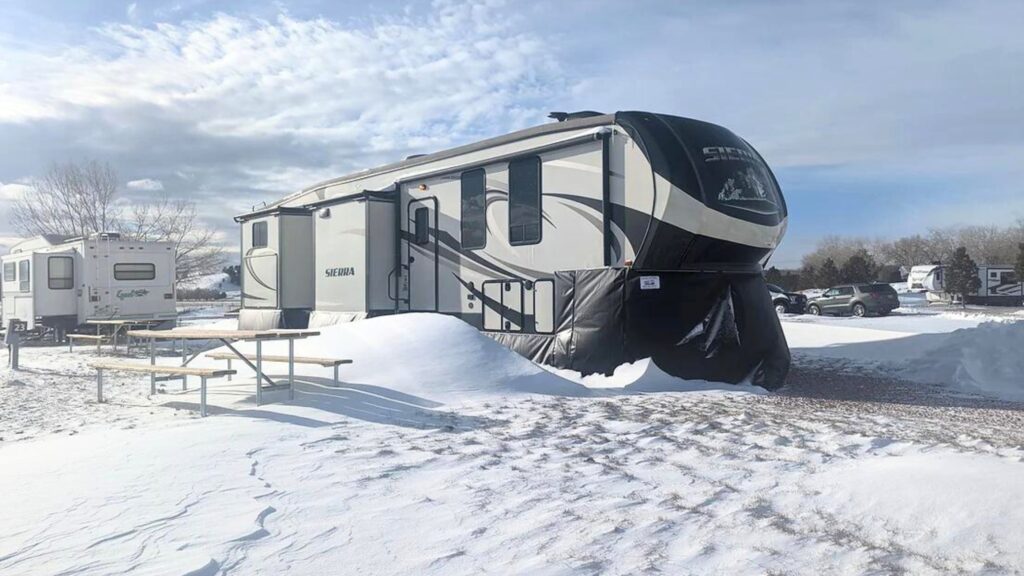 Can you live in a camper in the winter?